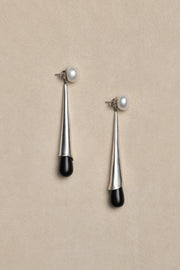 ONYX LOU LOU EARRINGS - Sophie Buhai
