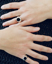 Small Crete Signet in Onyx - Sophie Buhai