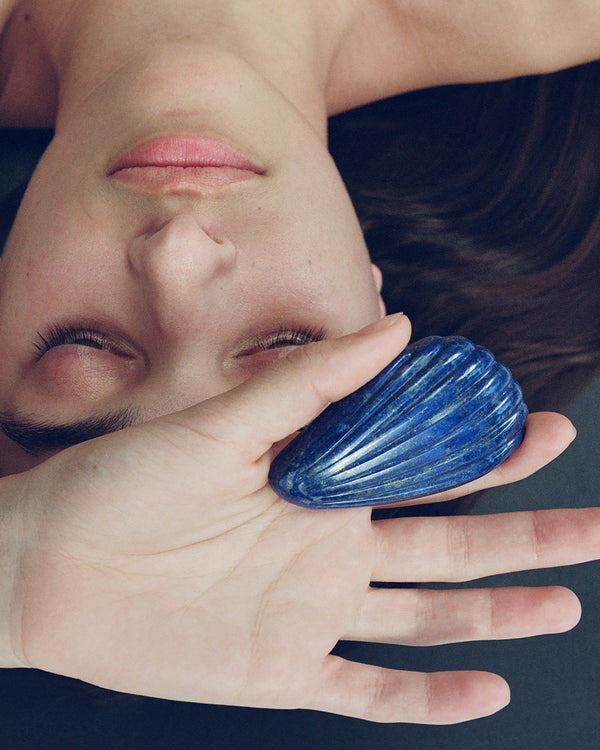 Coquille Hand Mirror in Lapis - Sophie Buhai