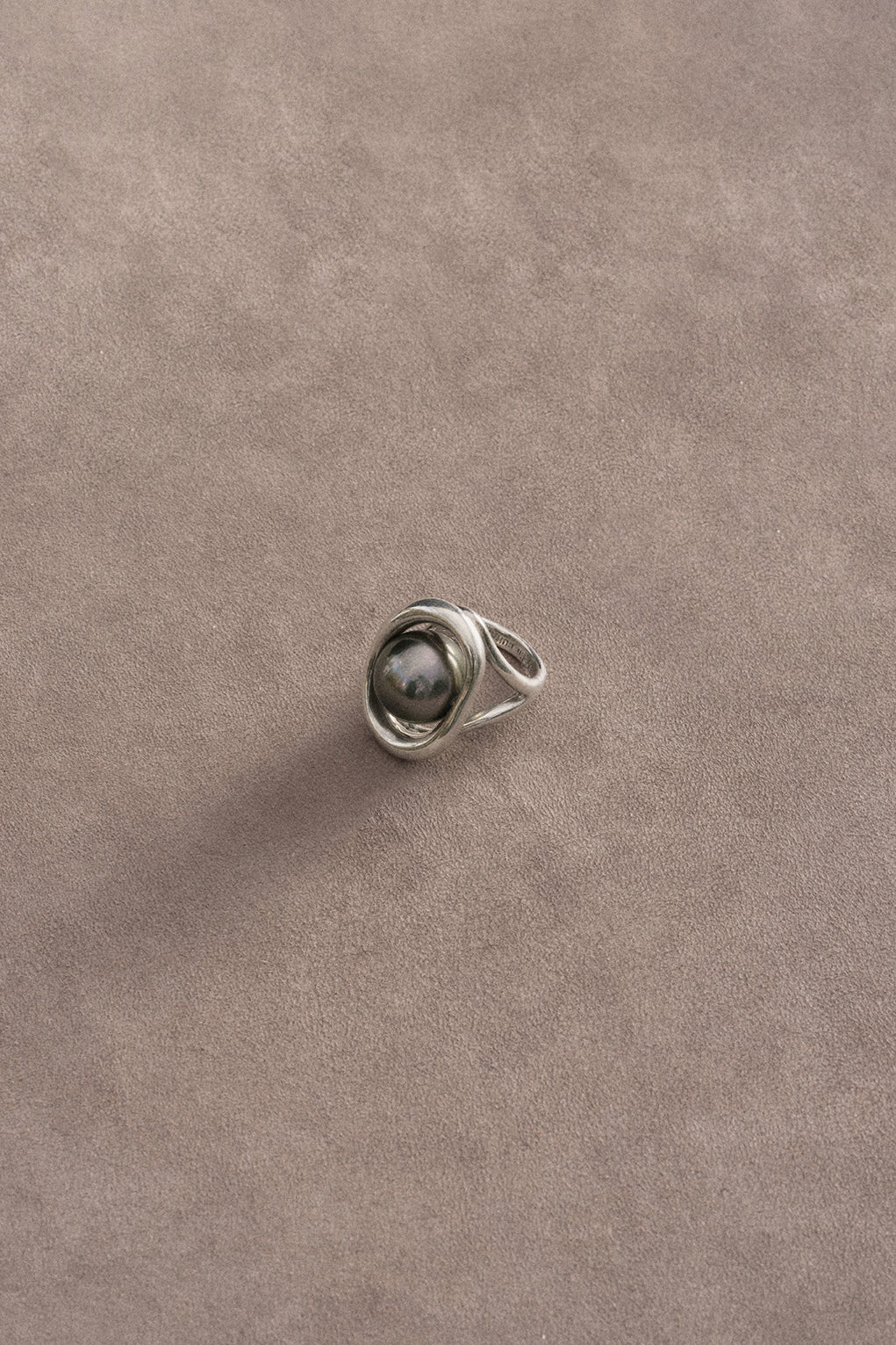 TAHITIAN PEARL ORB RING