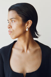 NEUE PEARL EARRINGS IN SMOKEY QUARTZ - Sophie Buhai