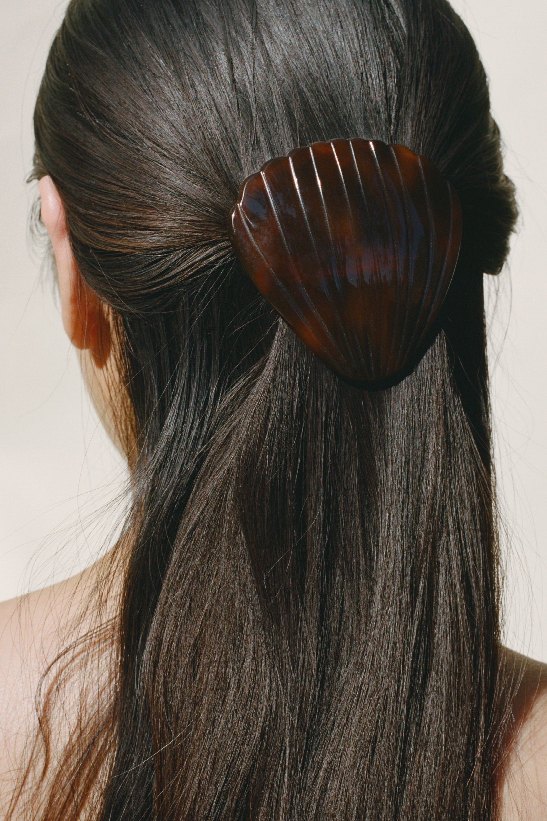 Fan Shell Clip | Sophie Buhai